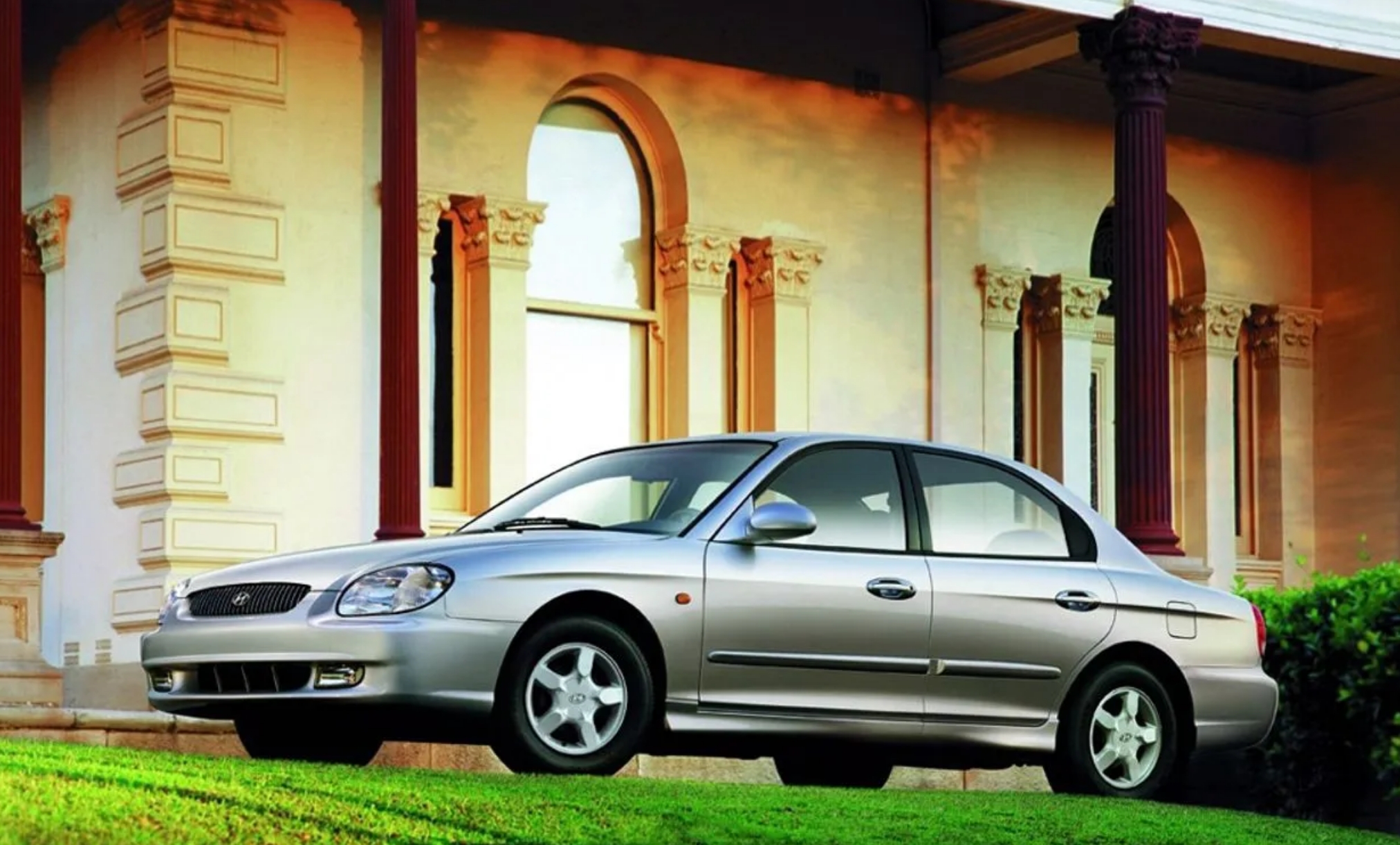 Hyundai Sonata IV (1998—2001) - Технические характеристики