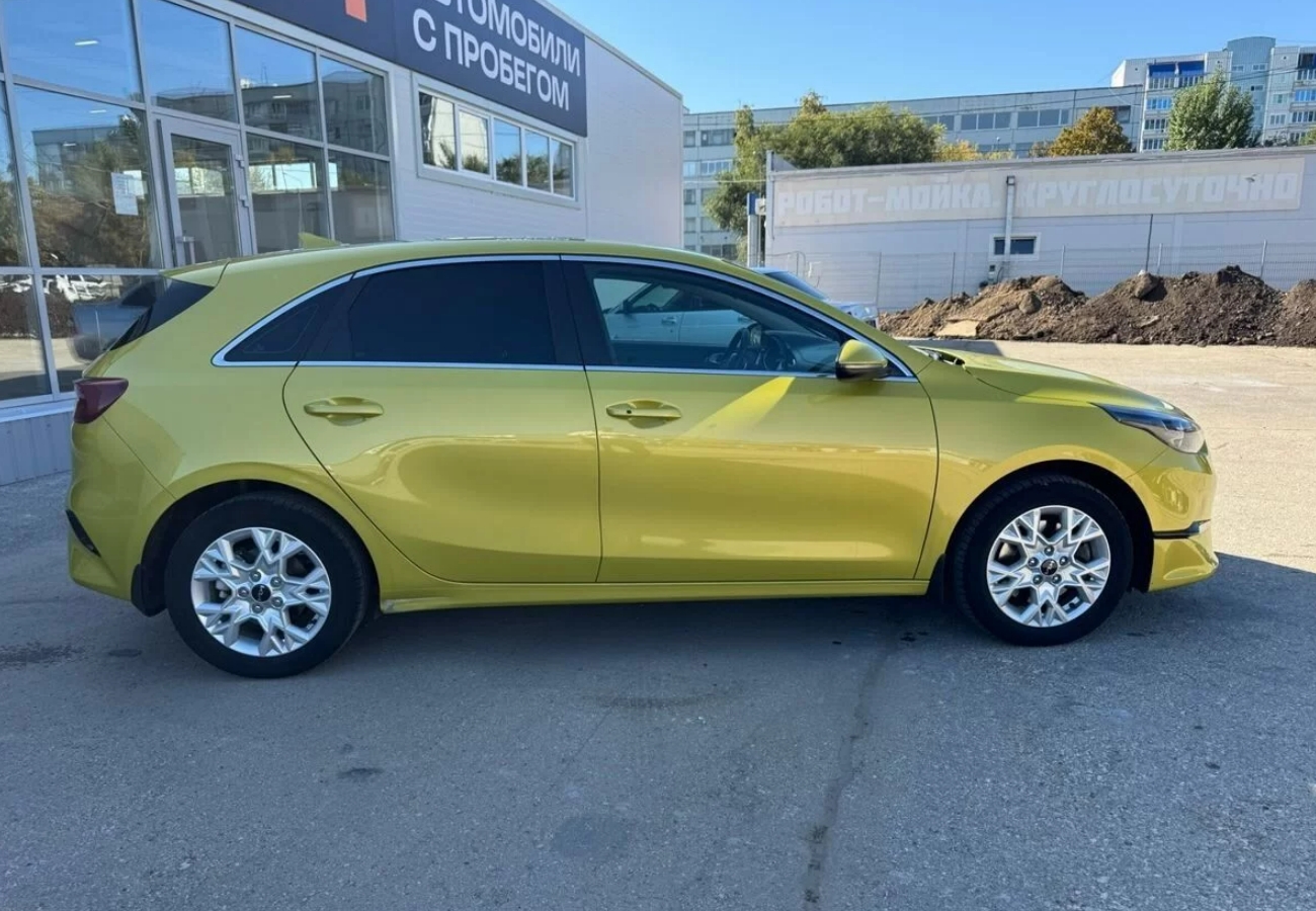 Kia Ceed 3 (facelift 2021) 1.6 фото 1