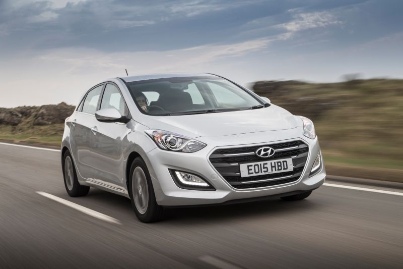 Hyundai i30 2 (facelift 2015) 1.6 (120 Hp) | Технические характеристики, Расход топлива, Размеры - фото