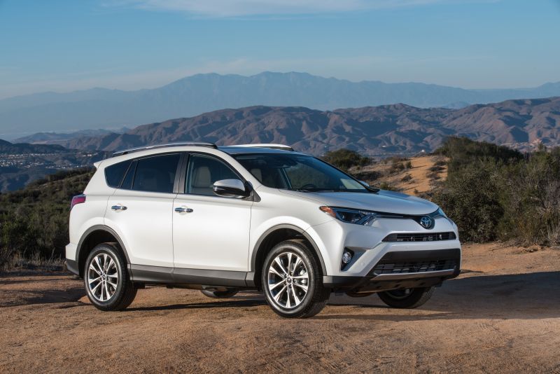 Toyota RAV4 IV (facelift 2015) 2.5 (197 Hp) Hybrid e-CVT /2015, 2016, 2017, 2018/  Specs - фото