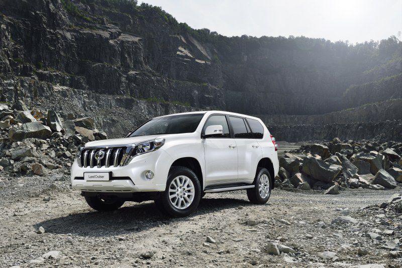 Toyota Land Cruiser Prado (J150, facelift 2013) 5-door 4.0 V6 Dual VVT-i (281 Hp) Automatic /2013, 2014, 2015/  Specs - фото