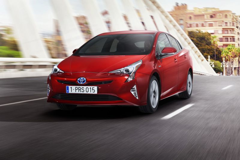 Toyota Prius IV (XW50) 1.8 VVT-I (122 Hp) Hybrid e-CVT /2015, 2016, 2017, 2018/  Specs - фото