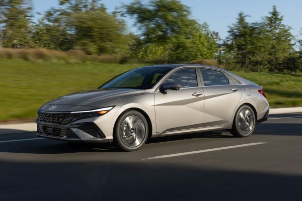 Hyundai Elantra 7 (CN7, facelift 2023) N 2.0 T-GD1 (286 Hp) | Технические характеристики, Расход топлива, Размеры - фото