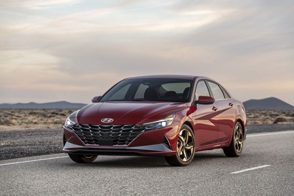 Hyundai Elantra 7 (CN7) N 2.0 Turbo GD1 (276 Hp) | Технические характеристики, Расход топлива, Размеры - фото