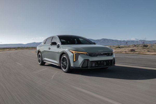 Kia K4 (2025) 1.6L Turbo (190 лс) Автомат | Технические характеристики, расход топлива , Габариты - фото