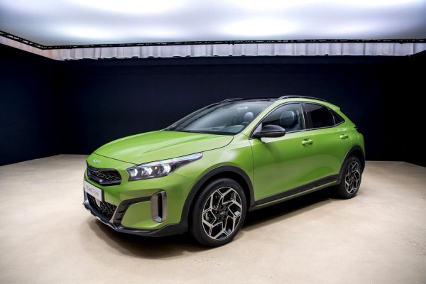 Kia Xceed (facelift 2022) 1.5 T-GDI (140 лс) DCT | Технические характеристики, расход топлива , Габариты - фото
