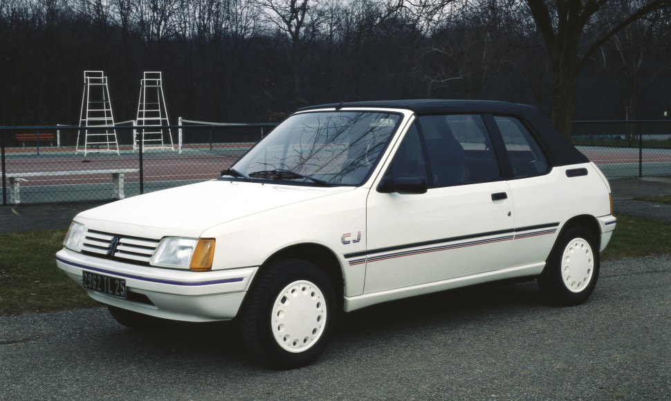 Peugeot 205 I Cabrio (741B,20D) 1.4 CT (79 лс) | Технические характеристики, расход топлива , Габариты - фото