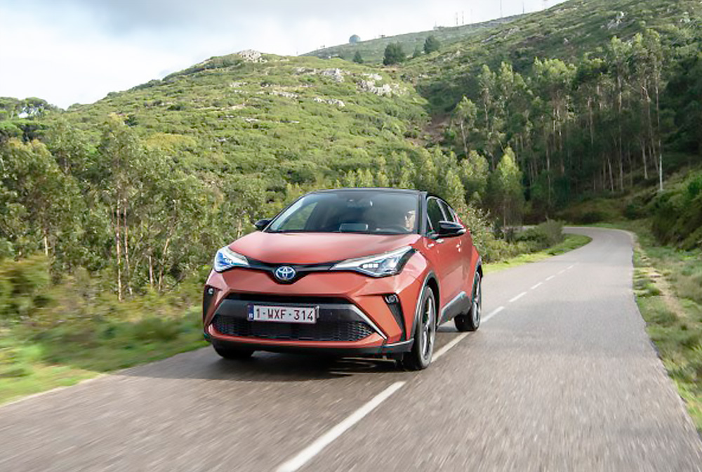 Toyota C-HR I (facelift 2020) 1.2 (116 Hp) /2020, 2021, 2022, 2023/  Specs - фото