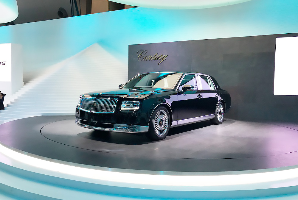 Toyota Century III (UWG60) 5.0 V8 (431 Hp) Hybrid e-CVT /2017, 2018, 2019, 2020, 2021, 2022, 2023, 2024, 2025/  Specs - фото