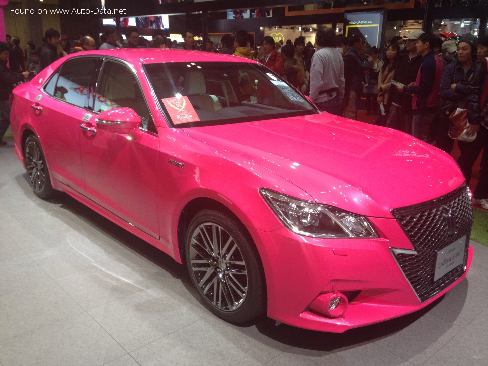 Toyota Crown XIV Athlete (S210) 2.5 G i-Four V6 24V (203 Hp) 4WD Automatic /2012, 2013, 2014, 2015/  Specs - фото