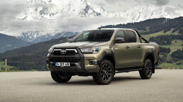 Toyota Hilux Double Cab VIII (facelift 2020) 2.4 D-4D (150 Hp) /2020, 2021, 2022, 2023, 2024/  Specs - фото