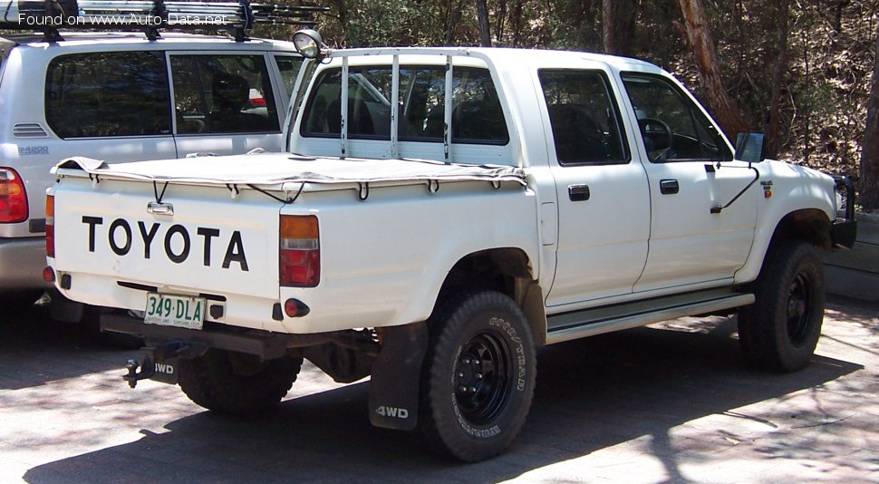 Toyota Hilux Pick Up 2.0 i (88 Hp) /1991, 1992, 1993, 1994, 1995/ Specs - фото
