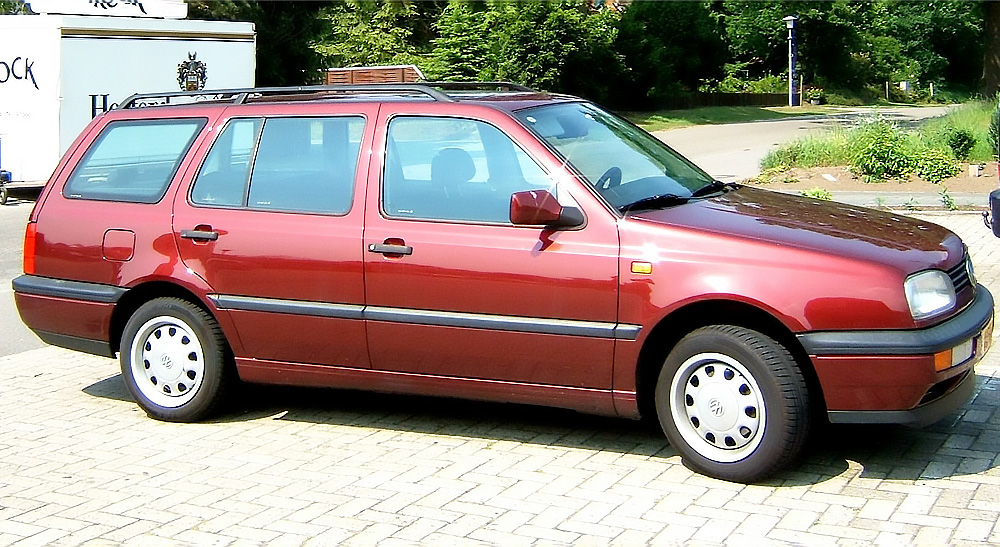 Volkswagen Golf III Variant 1.6 (101 Hp) /1994, 1995, 1996, 1997, 1998, 1999/  Specs - фото