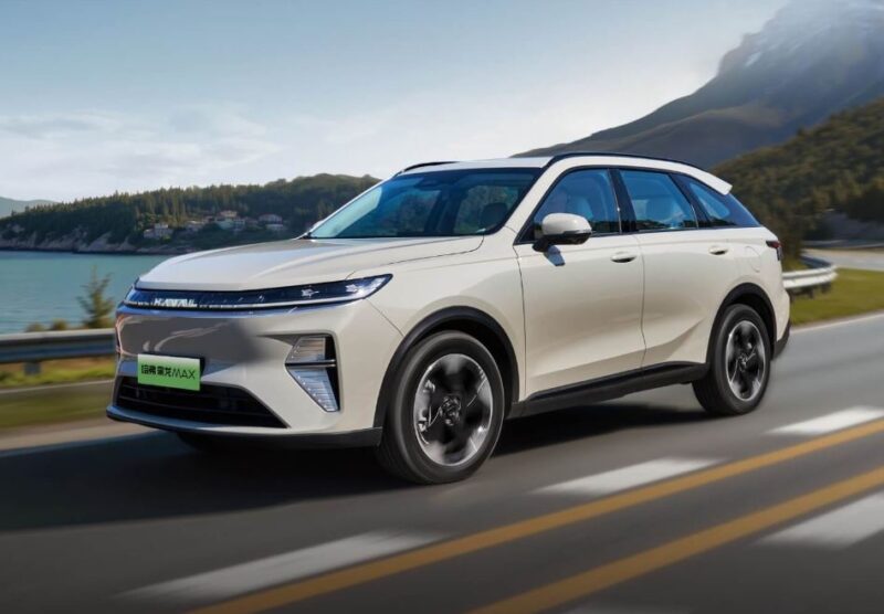 Хаваль второго поколения Xiaolong Max Phev получил более 16 000 заказов фирмы через 24 часа после запуска - фото