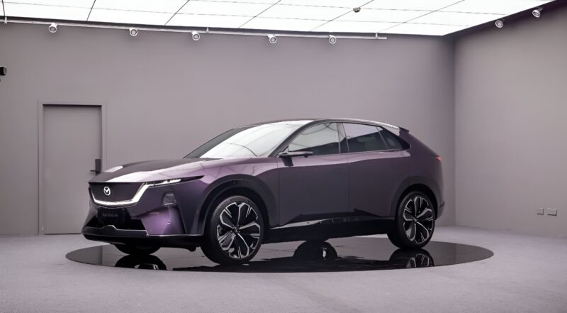 Внедорожник Mazda EZ-60 достигает 18 000 предварительных заказов на переполненном китайском рынке - фото