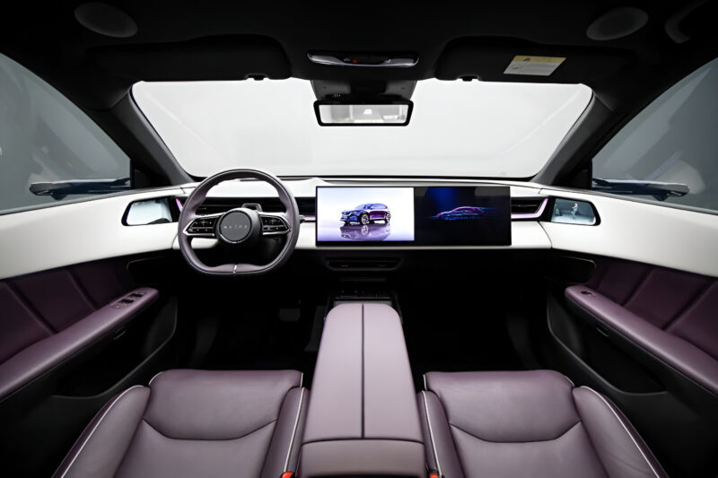 Внедорожник Mazda EZ-60 достигает 18 000 предварительных заказов на переполненном китайском рынке - фото