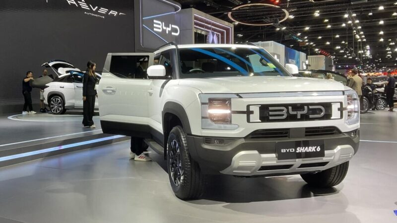 Byd раскрывает акулу 6 пикап Phev в Таиланде - фото