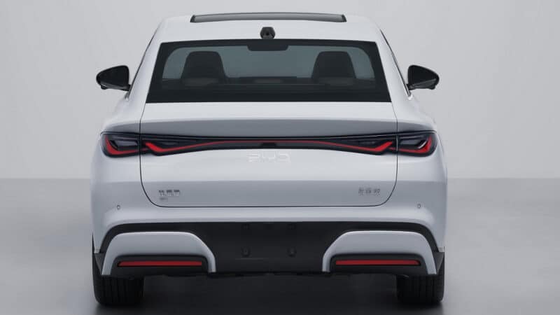 BYD подал на уплотнение 08 Электрический седан - это сестра Qin L EV - фото