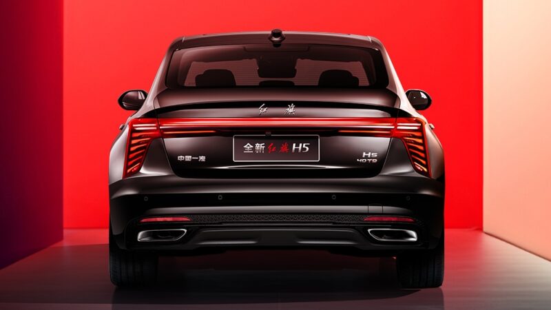 Бронирование для Hongqi H5 Phev открылось в Китае до запуска в апреле - фото