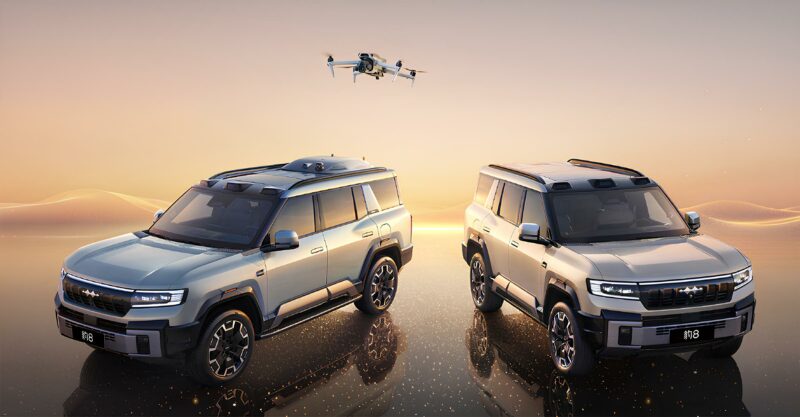 BYD начал поставки Drone станций для внедорожника Denza N9 с 1100 л.с. - фото