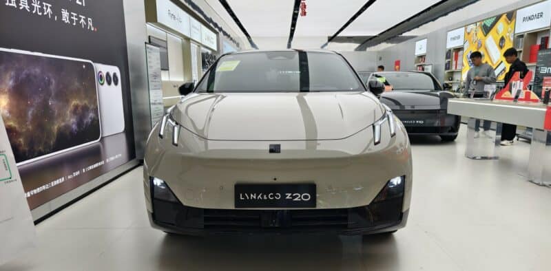 Воскресный Китай Драйв | Lynk и Co Z20 - стильный, практичный электрический внедорожник - фото