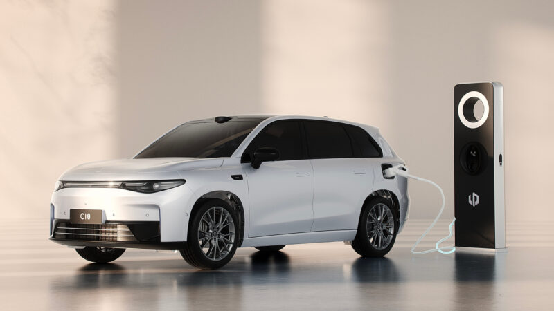 Обновленный внедорожник Leapmotor C10, запущенный в Китае с 800 В - начинается с 17 000 долларов США. - фото