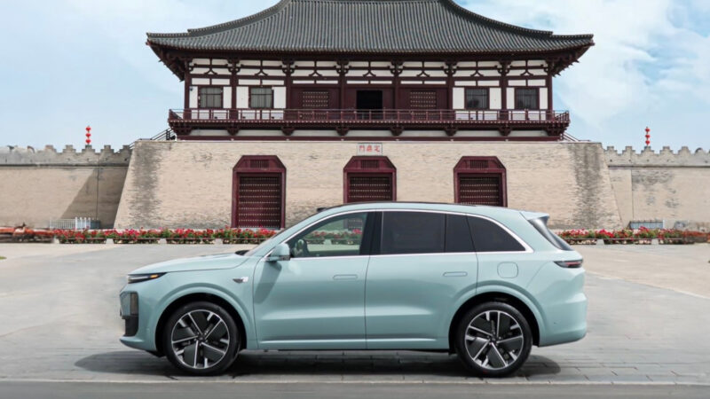 Li Auto запустил обновленные L-подписи L-SSEREV L-SSEREV в Китае - фото