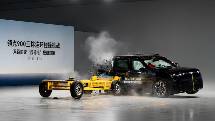 Lynk и Co 900 проходит двойной краш -тест в безопасности третьего ряда - фото