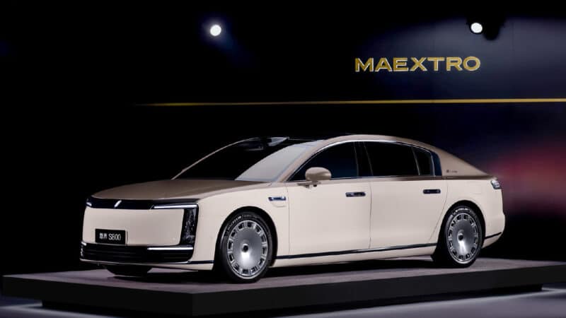 Maexstro S800 Luxury Sedan, выпущенный в Китае в качестве соперника Maybach с зарядкой 6C - фото