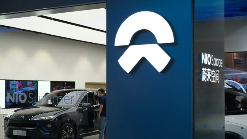 Менеджер по маркетингу NIO уволил неподходящий рекламный листовок - фото