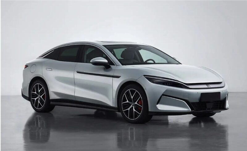 Byd Han L Phev начального уровня без лидара, выставленного перед запуском - фото